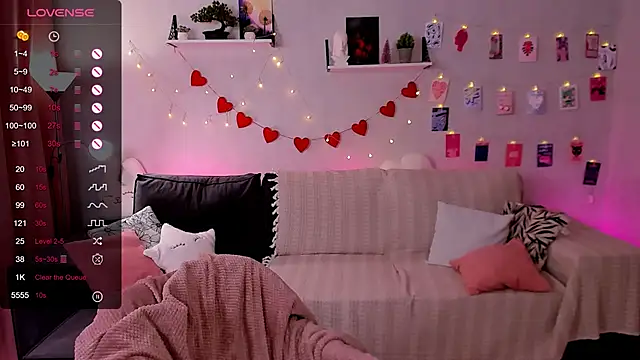 velvet_cherry_ 即時 XXX 聊天