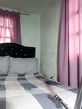 Marianitta444 Adlı Modelin Web Kamerası Şovu