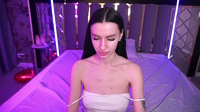 Chat XXX en directo de Snow_WhiteeeX