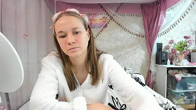 Chat +18 de leila_bambi_ ao vivo