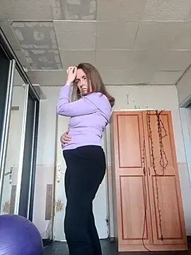 Chat XXX en directo de Evelina_cute