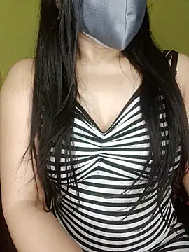 Ishaa_03 Live XXX Chat