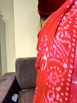 Poly_bhabi's Live XXX Chat