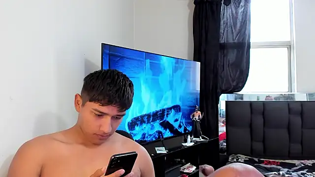 mateo-Esposito Obrolan Langsung XXX