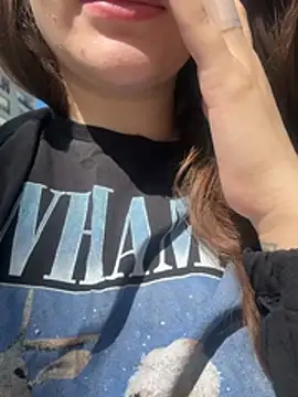 Elinatiranda: απευθείας συνομιλία ΧΧΧ