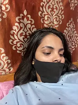 Sandhya_77's Webcam Show