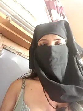 Aafreen_36 Adlı Modelin Web Kamerası Şovu