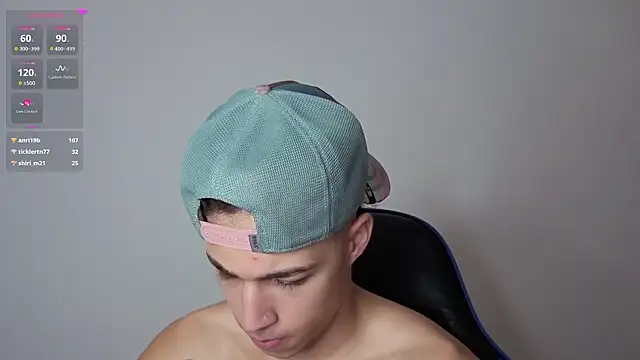 О нлайн чат XXX orionblaze69_