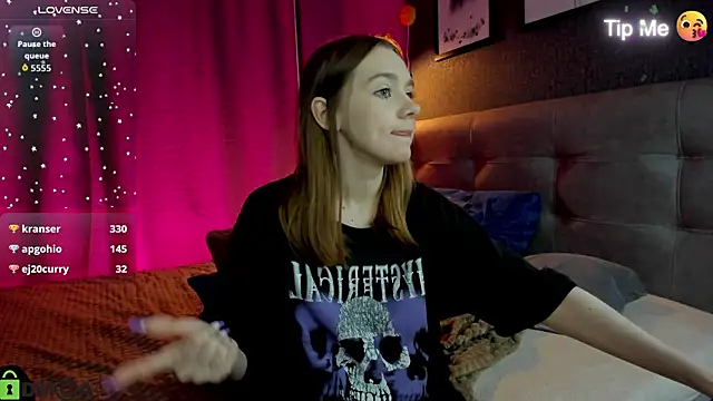 XXX chat uživo modela Lesi_Moonie01