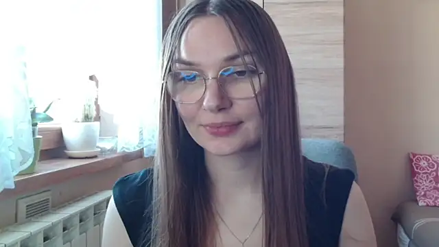 دردشة LooveELLYx الجنسية المباشرة