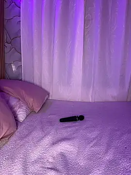 Chat +18 de Lally_Valencia__ ao vivo