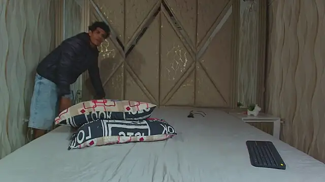 Hotcouple_222 现场XXX聊天