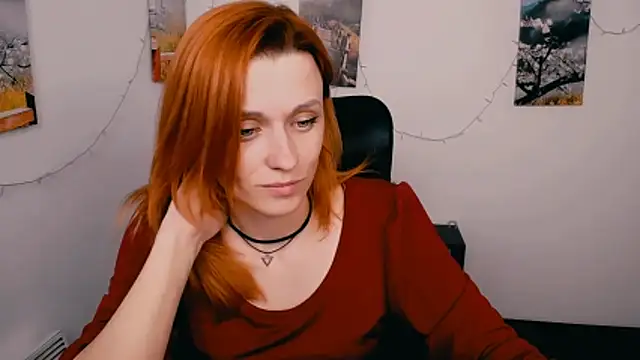 PeppyMia: онлайн-секс-чат