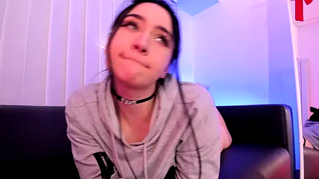 Mary_Lori: онлайн-секс-чат