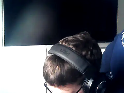 DesertedMonoxide Show Webcam