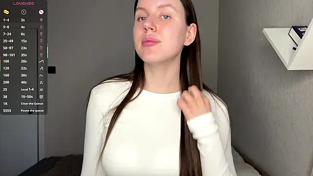 SanoraVillnave 现场XXX聊天