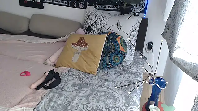 Chat +18 de AlienforTwenty ao vivo