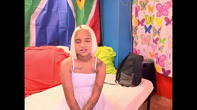 indiansumaya29 – Live XXX-chat