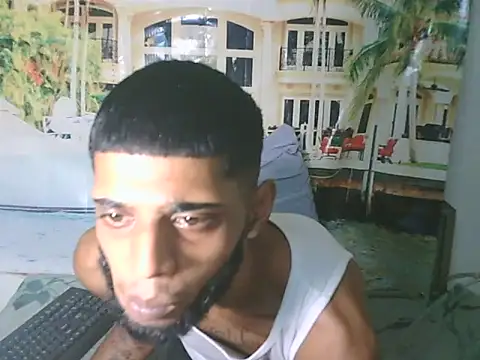 CharmingIndian1 即時 XXX 聊天