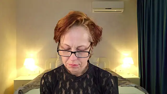 LioraWeiss Live XXX-chat