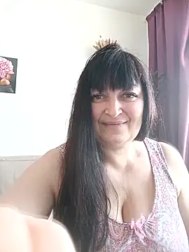 Women-pleasures' Live XXX Chat