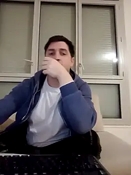 00impera 即時 XXX 聊天