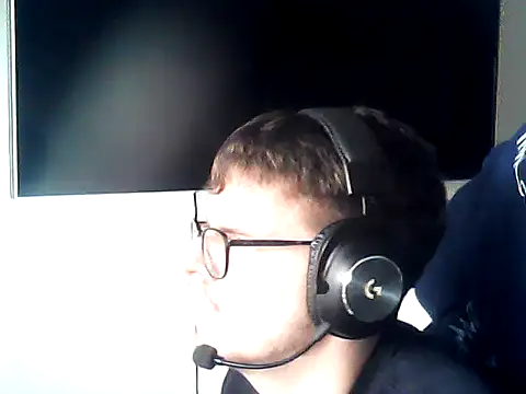 Show webcam de DesertedMonoxide