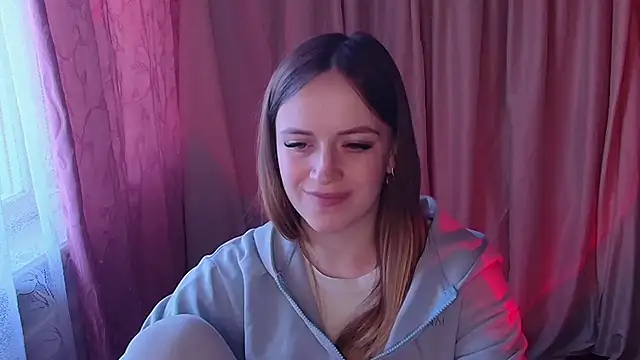 Illa_May's Live XXX Chat