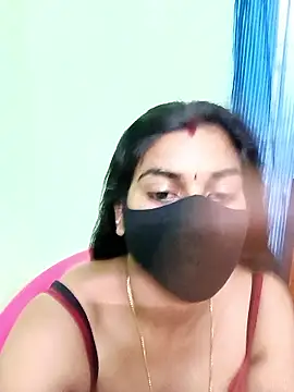 sexyhottelugu 即時 XXX 聊天