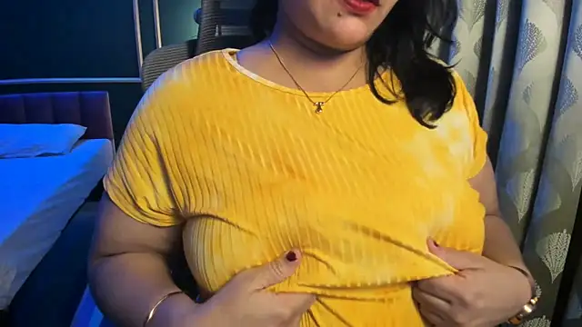tarivishu11's Webcam Show