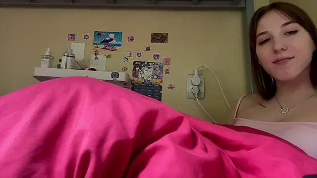 AquilineOrites Adlı Modelin Canlı XXX Sohbeti