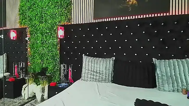 InannaStar Chat XXX live