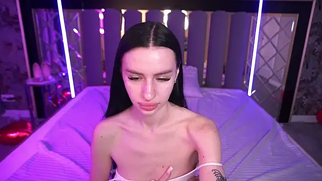 Chat +18 de Snow_WhiteeeX ao vivo