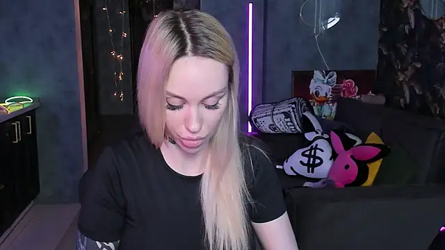 Blckmirrorrn Live XXX chat