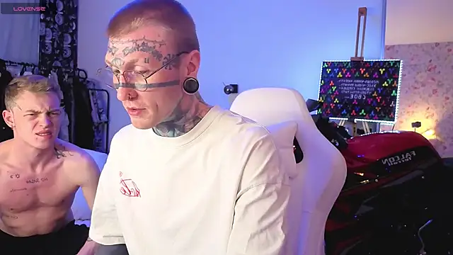 c10h15on1のライブXXXチャット