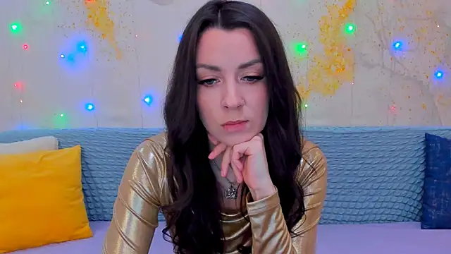 Czat XXX na żywo – Little_Foxy_1