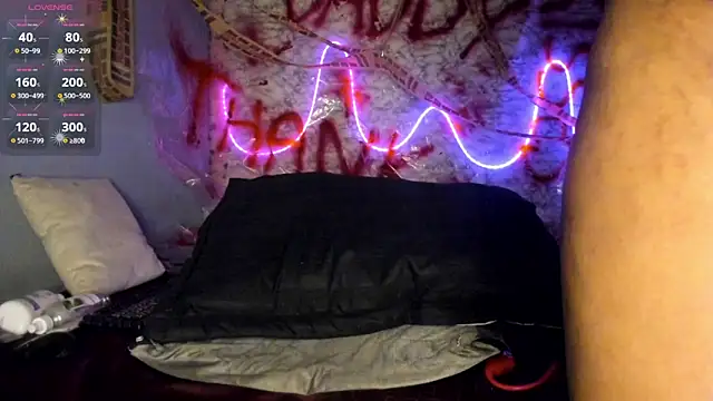 Morochaa-fire élő XXX-chatje