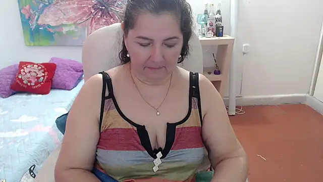 leonela_69 Chat XXX live