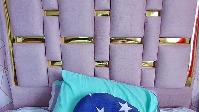 nina_carther: онлайн-секс-чат