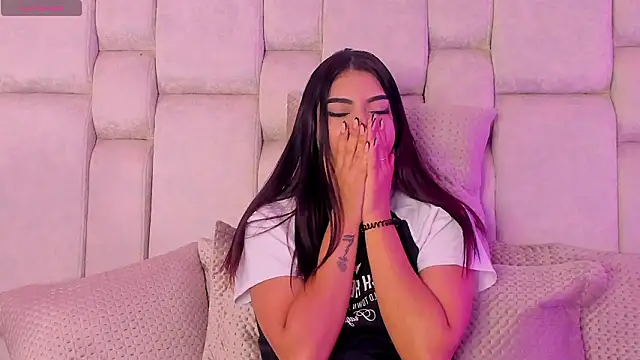 دردشة KatherineRuiz_ الجنسية المباشرة