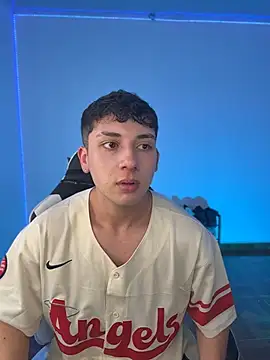 Chat XXX en directo de oliver_kyy