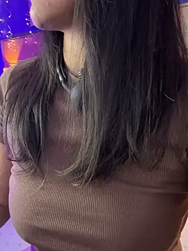 mahia_queen 现场XXX聊天