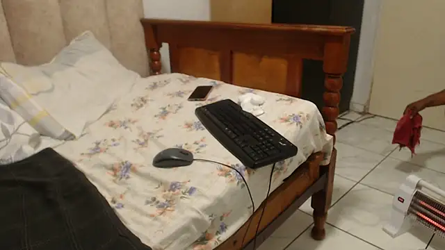 CandyYumsAerolaX's Live XXX Chat