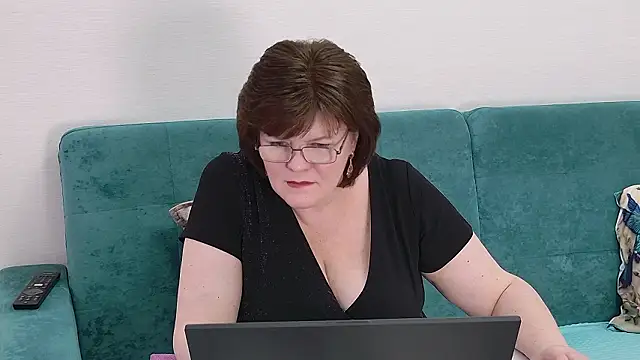 Sandra_Sunrise's Live XXX Chat