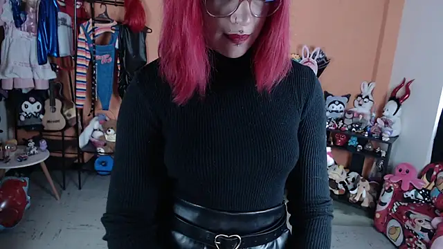 MissMiia2 Adlı Modelin Canlı XXX Sohbeti