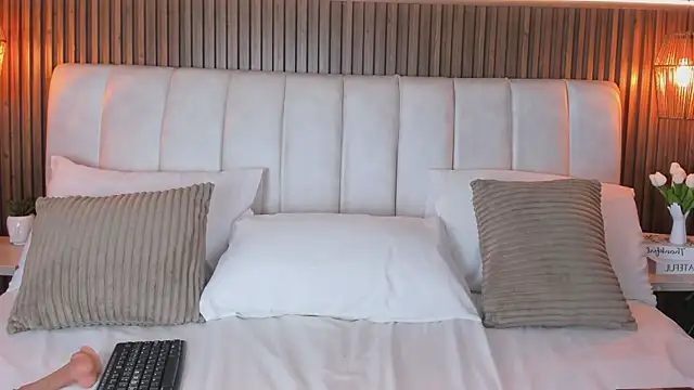 دردشة LisaLain الجنسية المباشرة