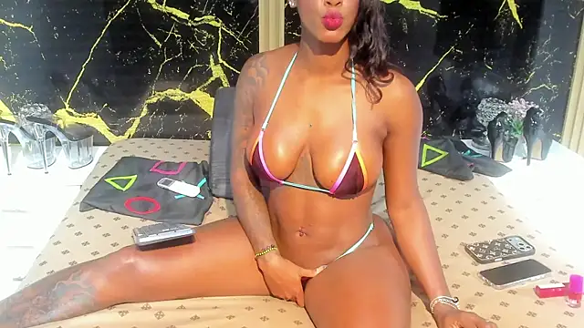 NahomyOwen 在線直播表演