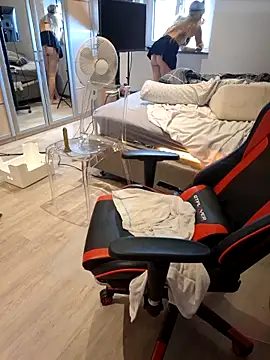 SPrITZMAUS: απευθείας συνομιλία ΧΧΧ