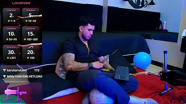 jeisonstark 即時 XXX 聊天