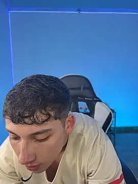 oliver_kyy 라이브 XXX 채팅